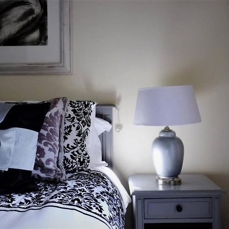 Loch Lomond Unique Selfcontained Bed+Bathroom Alexandria Eksteriør bilde
