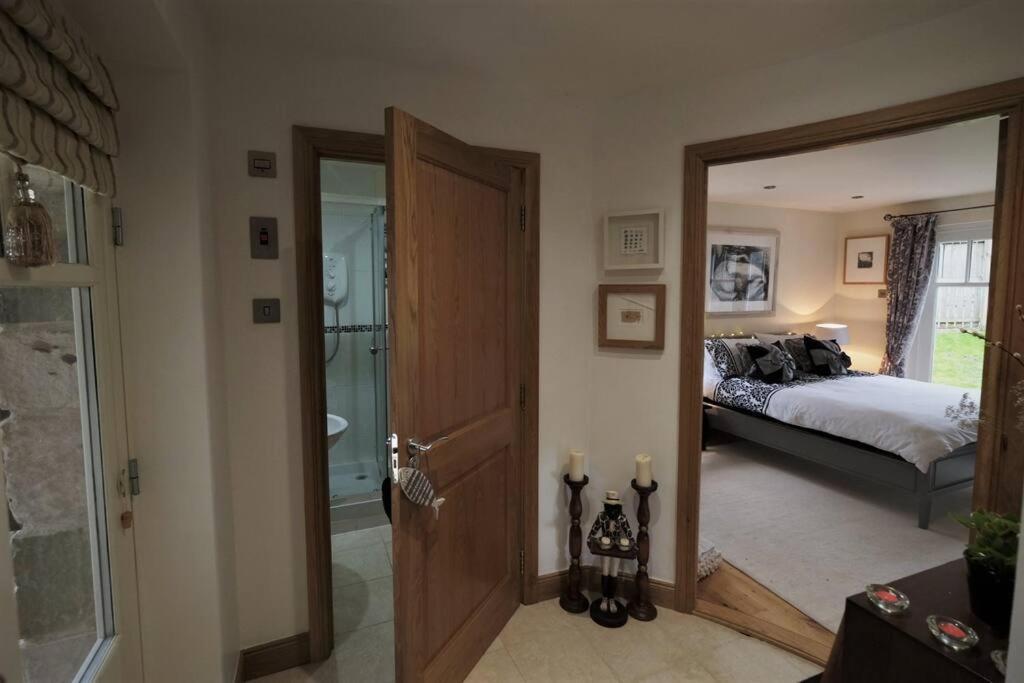 Loch Lomond Unique Selfcontained Bed+Bathroom Alexandria Eksteriør bilde