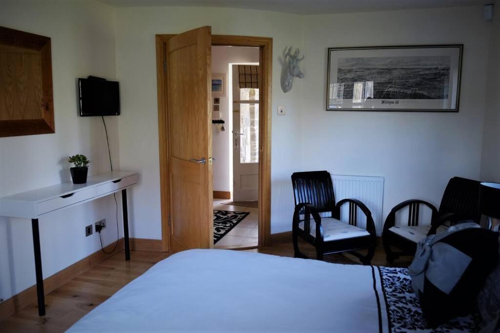 Loch Lomond Unique Selfcontained Bed+Bathroom Alexandria Eksteriør bilde